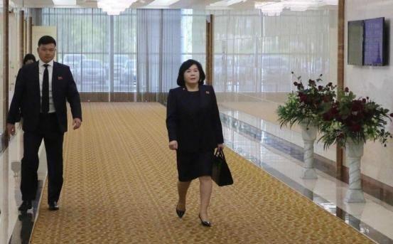 朝鲜外相专机抵达北京，韩国突然宣布重磅消息，金正恩真要和特朗普见面了？朝鲜外相崔