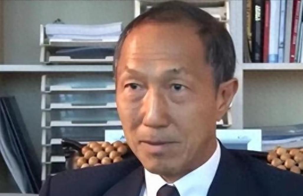 陈水扁时期的“副防长”林中斌抛出惊人判断：美国与中国大陆将协议两岸和平统一。他的