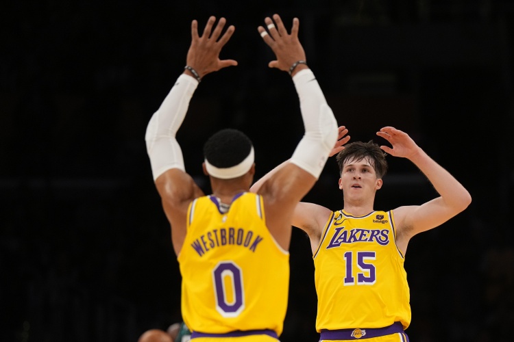 里夫斯谈21年绝杀独行侠：接球前 我敢用全部身家赌自己接不到球