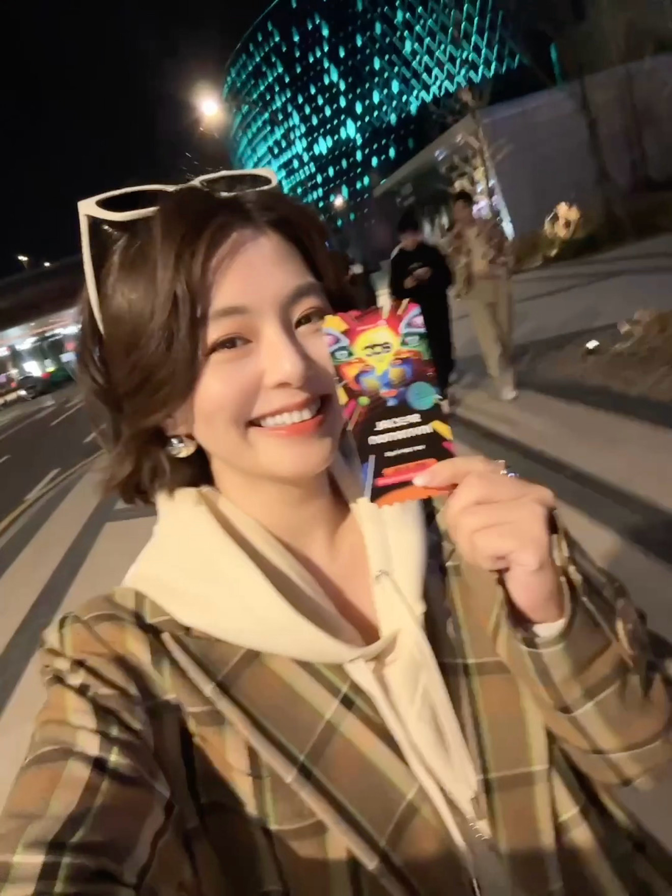 SabrinaLifeStyle[超话] 别问！问就是买票去追一场热爱♥️✔️2