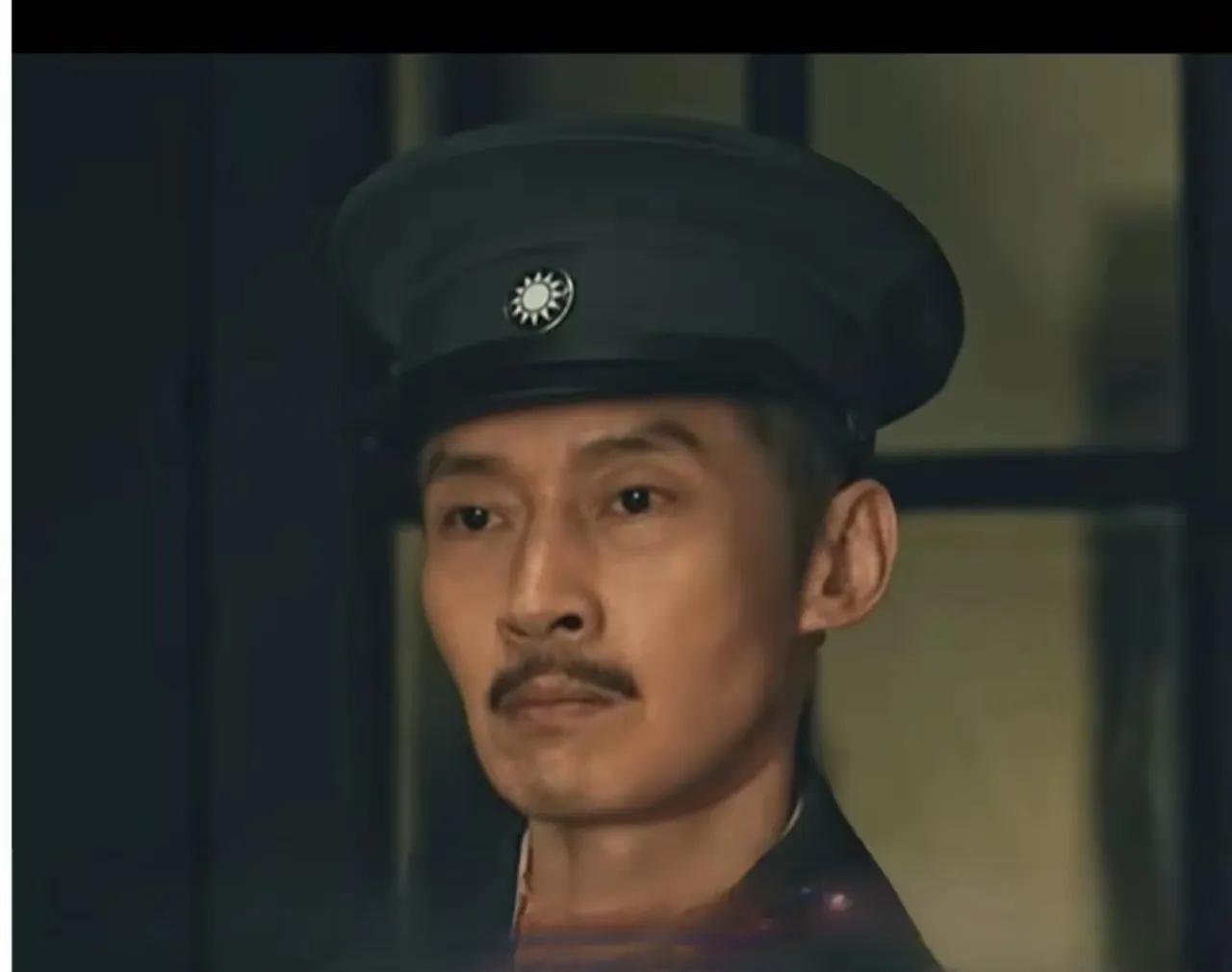 追剧《浴血荣光》，该剧一个亮点，就是特型演员大换血！    王志飞饰演朱德，陈龙