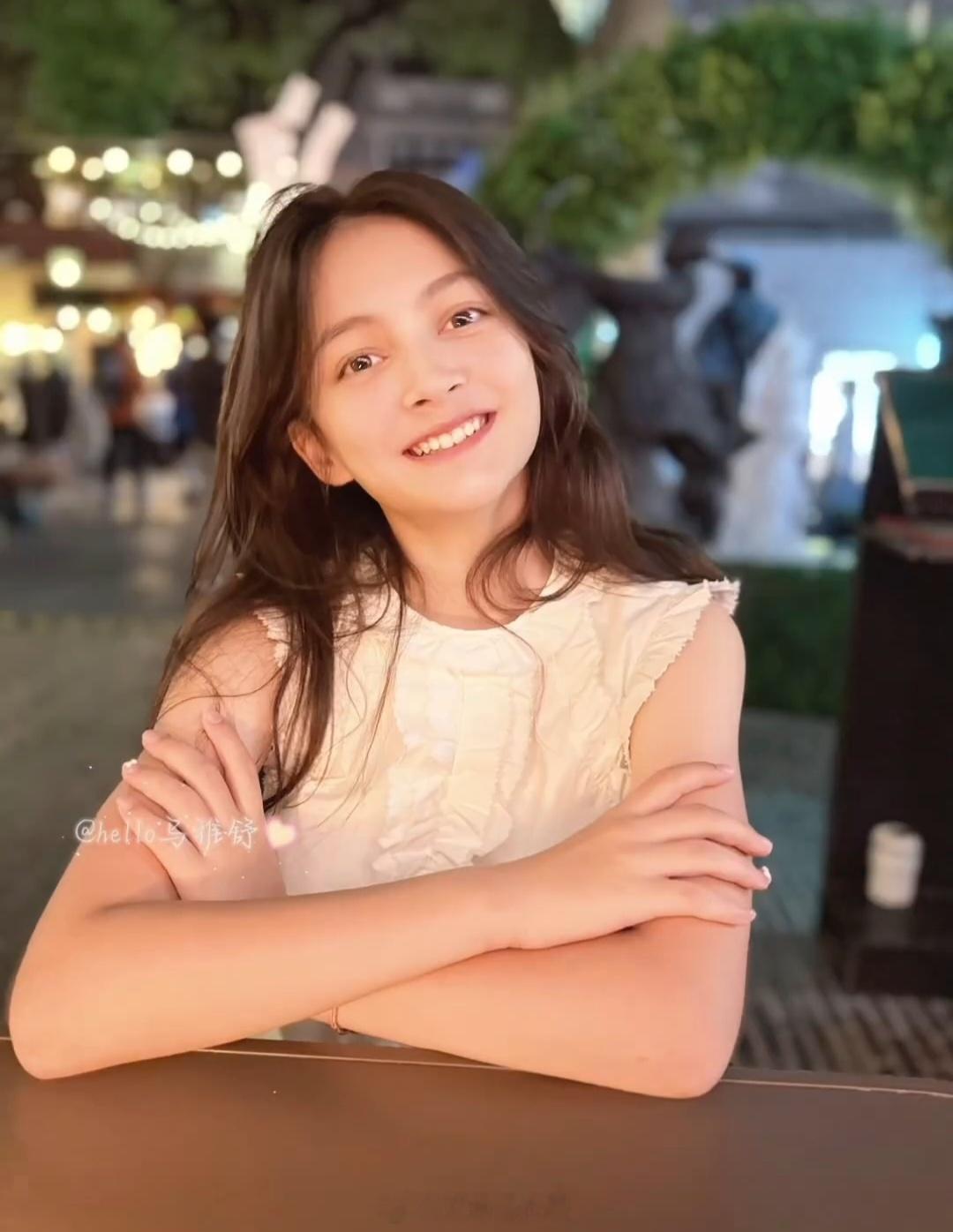 马雅舒女儿颜值马雅舒女儿颜值好高 马雅舒女儿长这么大了，颜值好高 