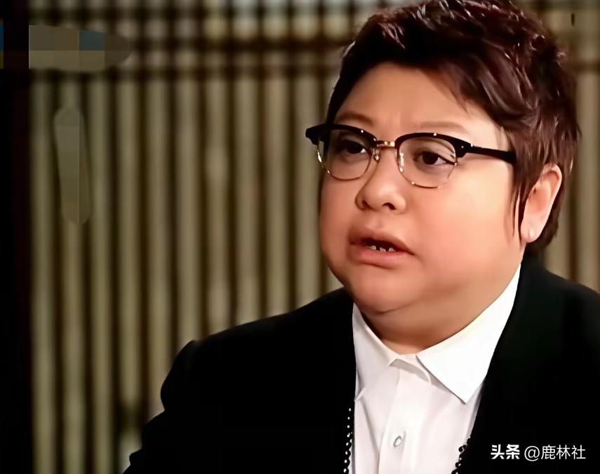韩红道歉全文解读：
原文放前面，括号为解读。
韩红：针对我近期在影片首映相关活动