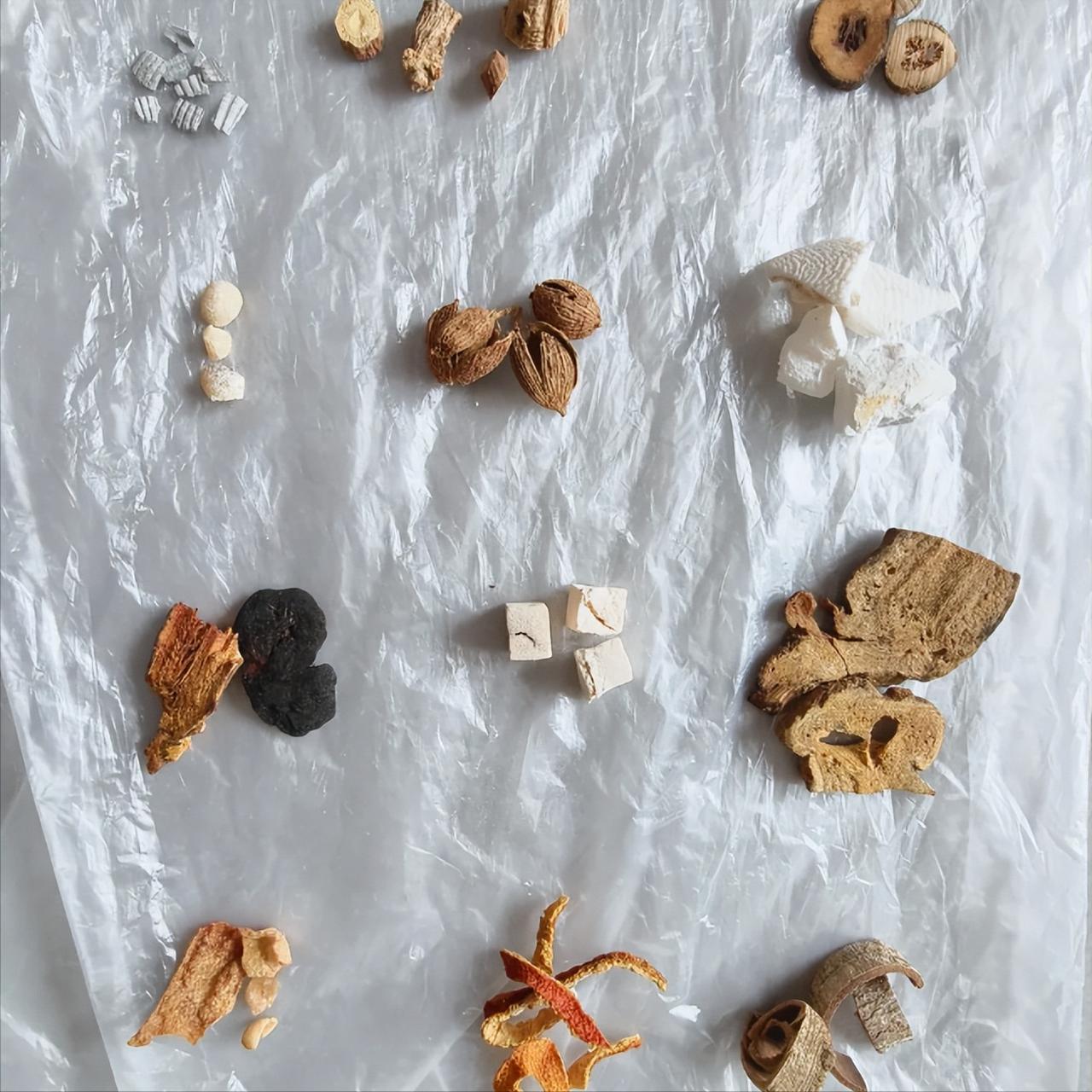 耳鸣、脑鸣，这中药为什么能一起管？一文讲透

有人觉得耳鸣是耳朵的事、脑鸣是脑袋