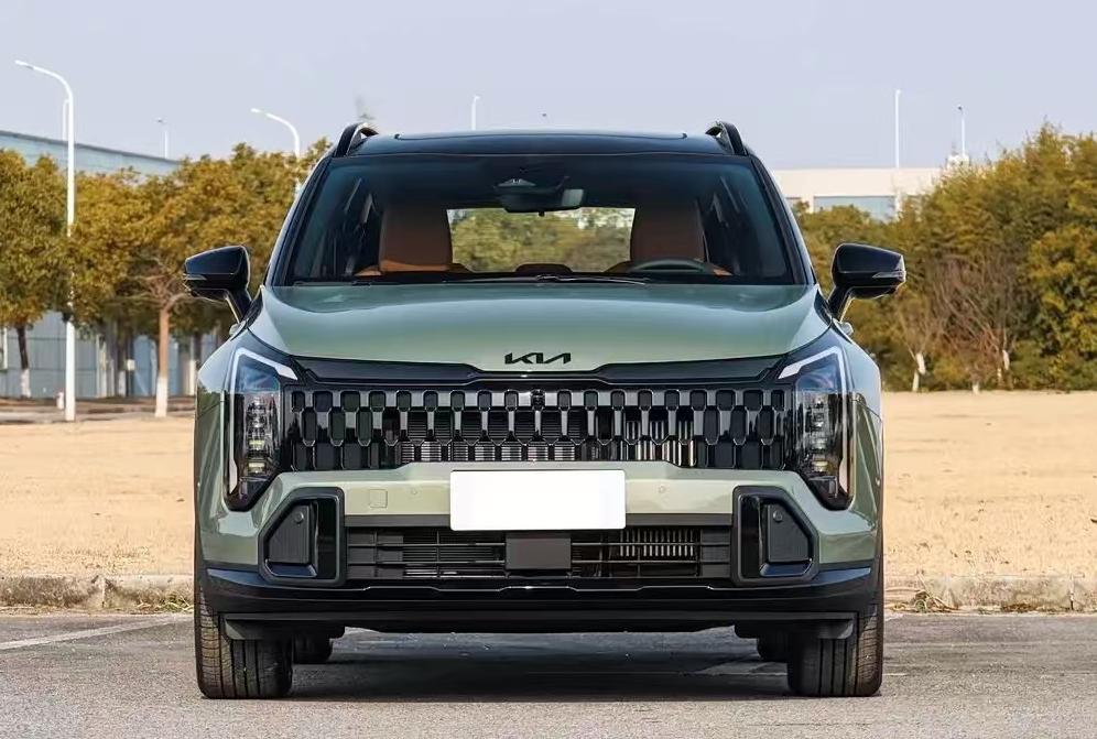 2026款起亚狮铂拓界解析
 
2026款起亚狮铂拓界基于i-GMP平台打造，车