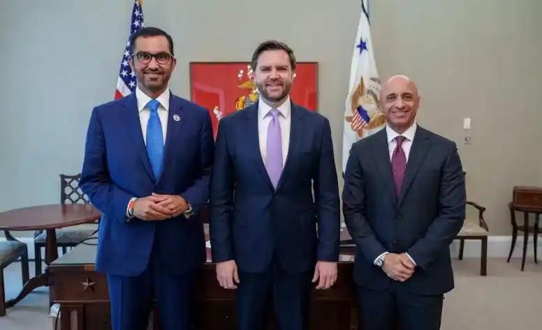 被局势逼到绝境的阿联酋，终于不再低调隐忍，直接亮出大招，牵头组建“霍尔木兹安全部