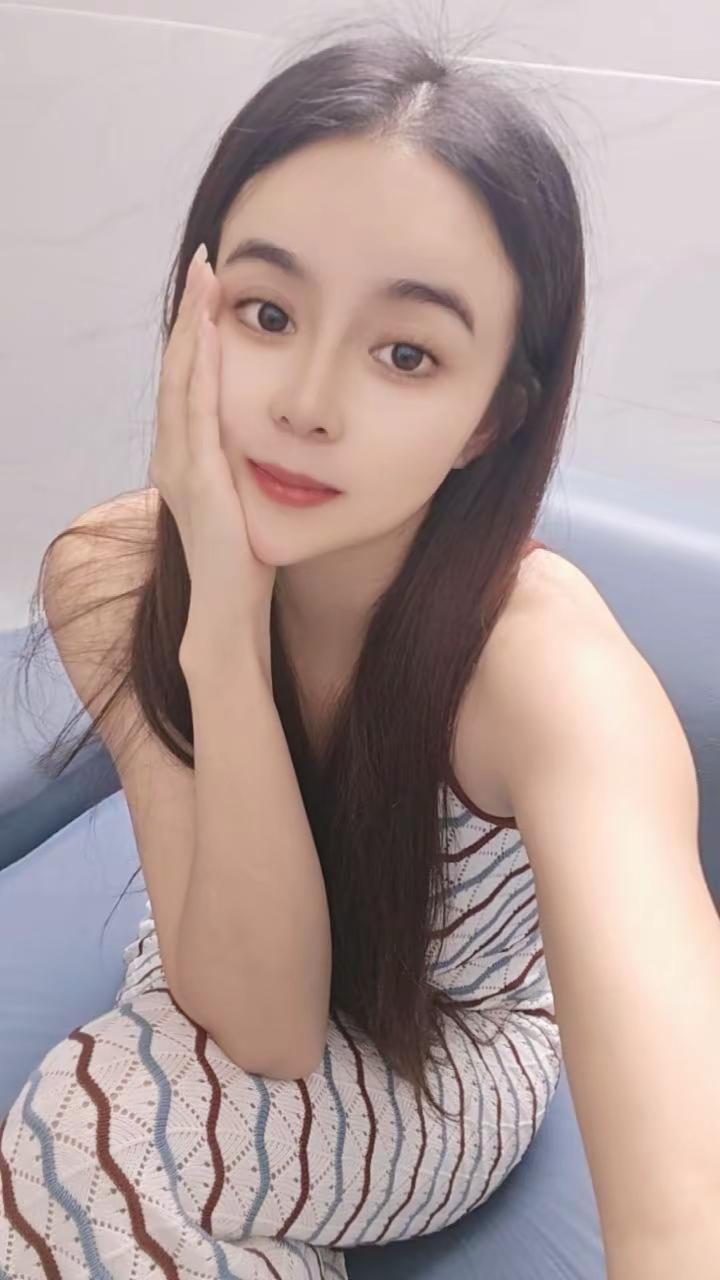 为什么我天天梦到自己飞来飞去，梦里我知道这个是梦开心的梦我就睡久一点梦久一点，我