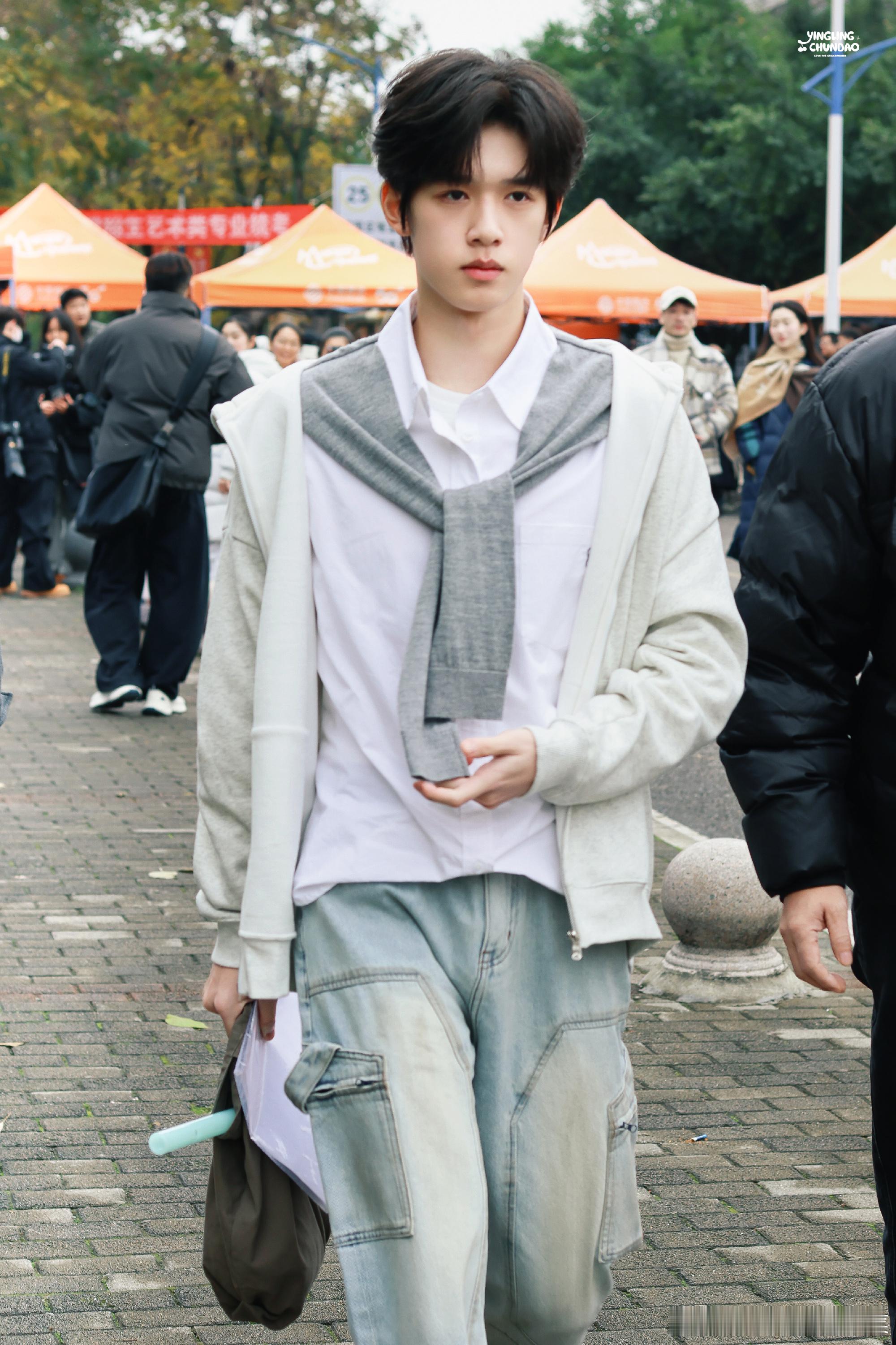 tg 官俊臣今天艺考 加油！ 