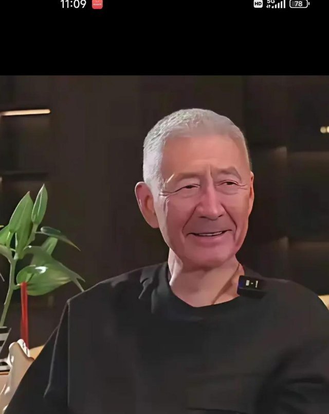 老天呐，差点没认出来，曾经的男神怎么老成这样了？。。。 
