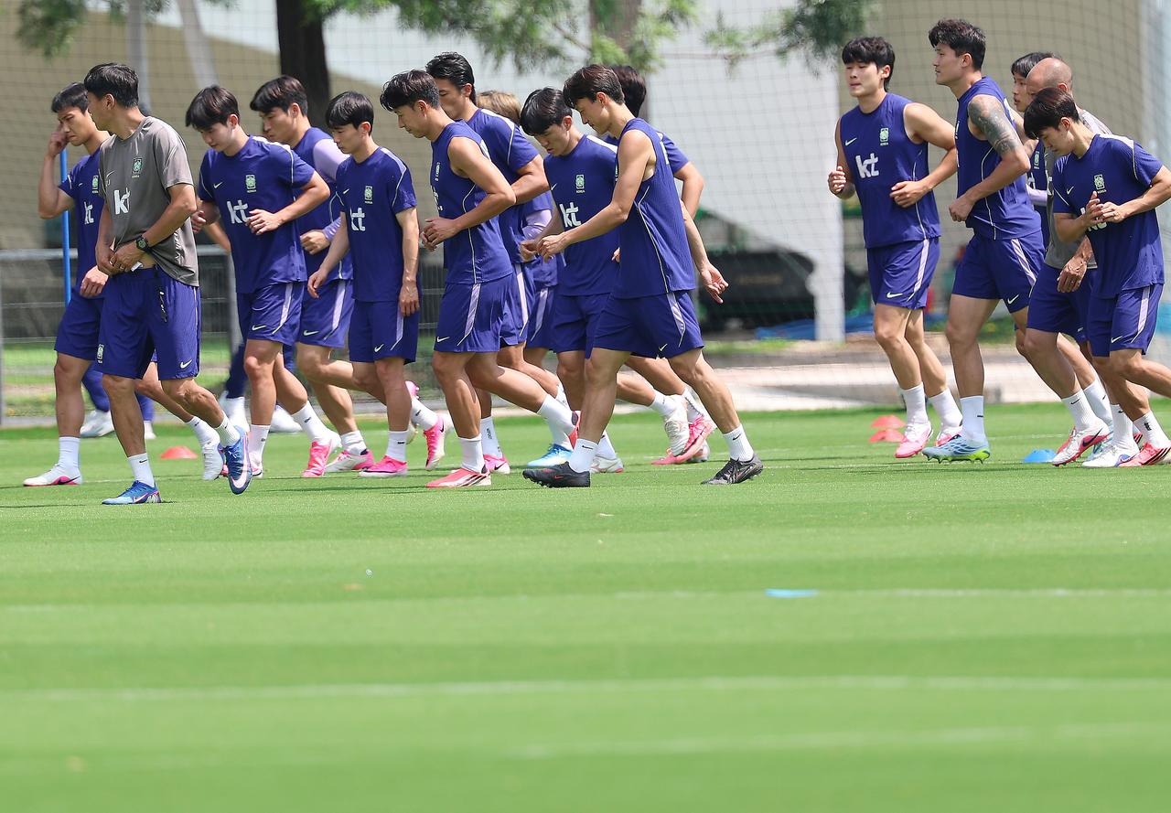 太极虎韩国结束本届世界杯之旅，连续晋级淘汰赛的纪录就此中断。依靠不知疲倦的奔跑、
