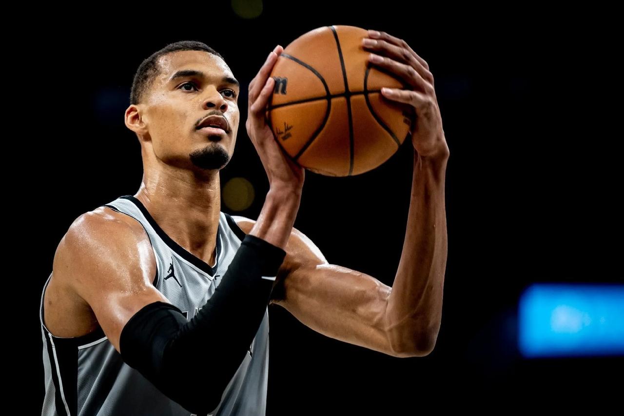 2026季后赛最值得期待的5位球星！

1. 亚历山大
27岁，卫冕冠军当家核心