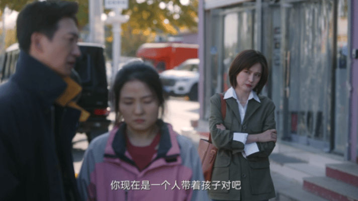 男主一句话女主八百个白眼  硕子，你真是我们的“欢乐源泉”，一句话就能让英子翻八