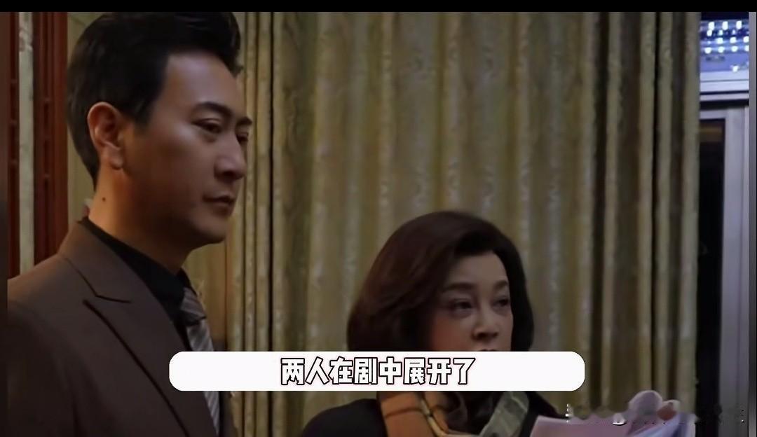 别人恋爱要钱，这对跨界情侣直接领证！75岁奶奶的甜蜜暴击谁顶得住？[笑哭]五六十