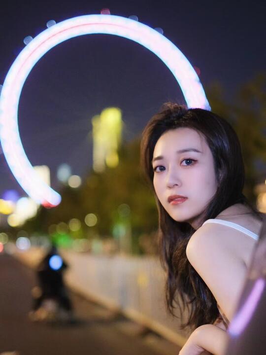 城市昼夜，我的双面生活剧场