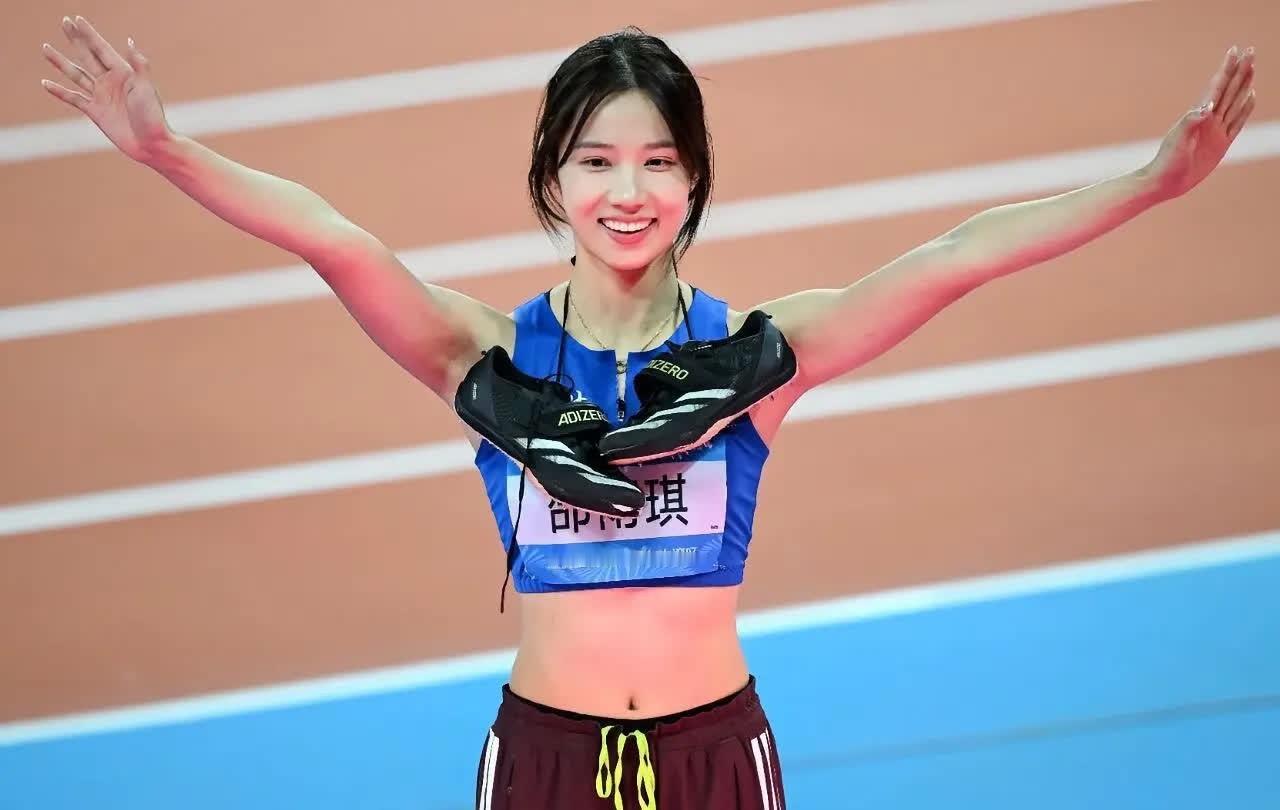 全运会上，颜值与实力并存，神仙打架般的颜值让选美也黯然失色。每一张面孔都是精心雕