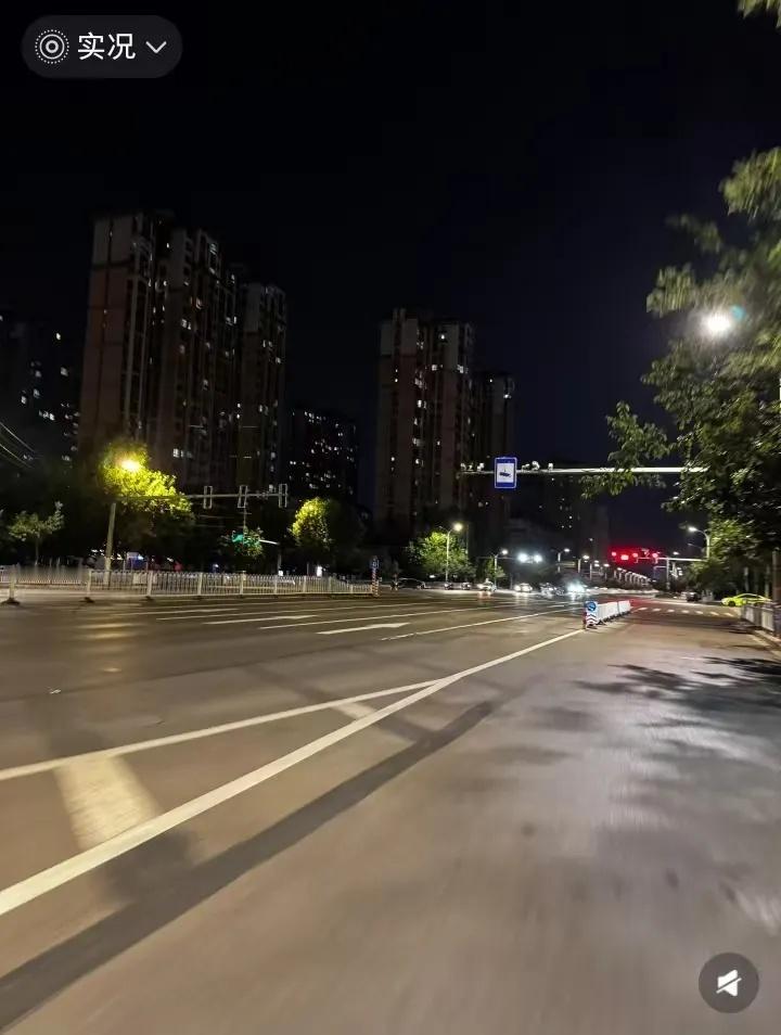 今天就是7月20号了。
我奉劝各位一句：从中午到下午六点之前，能不出门，就别出门