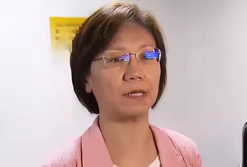 翁晓玲好样的！

翁晓玲这一票，真是干得漂亮！直接把民进党1.25万亿的国防特别