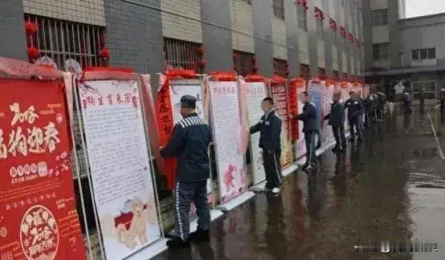 监狱长讲的离奇的故事
监狱长说，这个故事也是听其他监狱长说的，大家做为笑话听听就