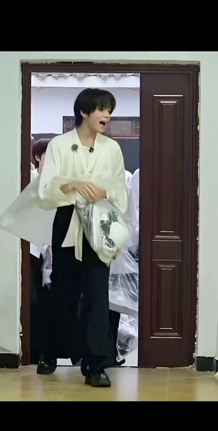 假声回来了就是不一样！一秒开嗓 