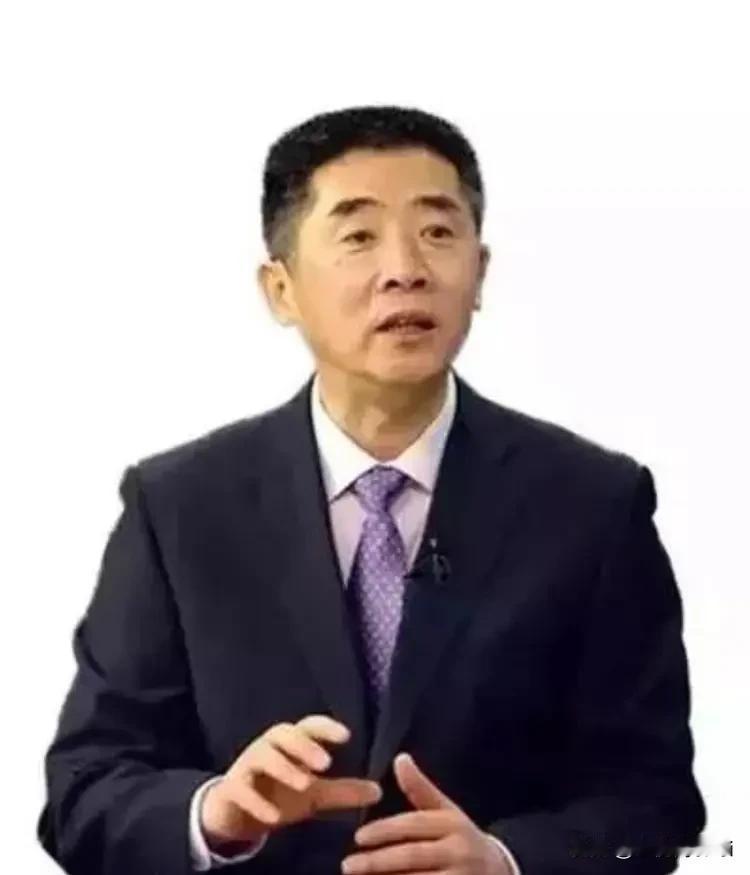 日本备战大仗，绝非危言耸听
 
近日，我国著名军事专家杜文龙在视频中直言，日本正