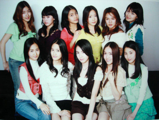 少时前身Super Girls二期定妆私照 