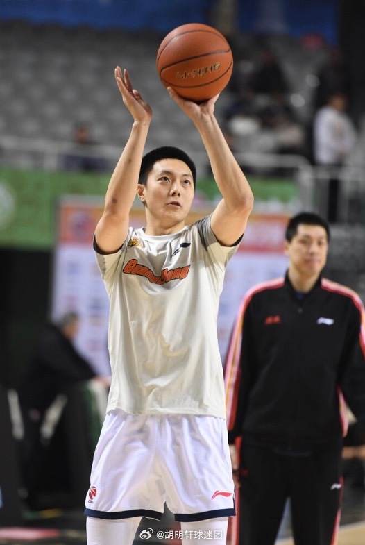 胡明轩南京男篮vs广东男篮 🏀CBA联赛25-26赛季常规赛第14轮⛹️   