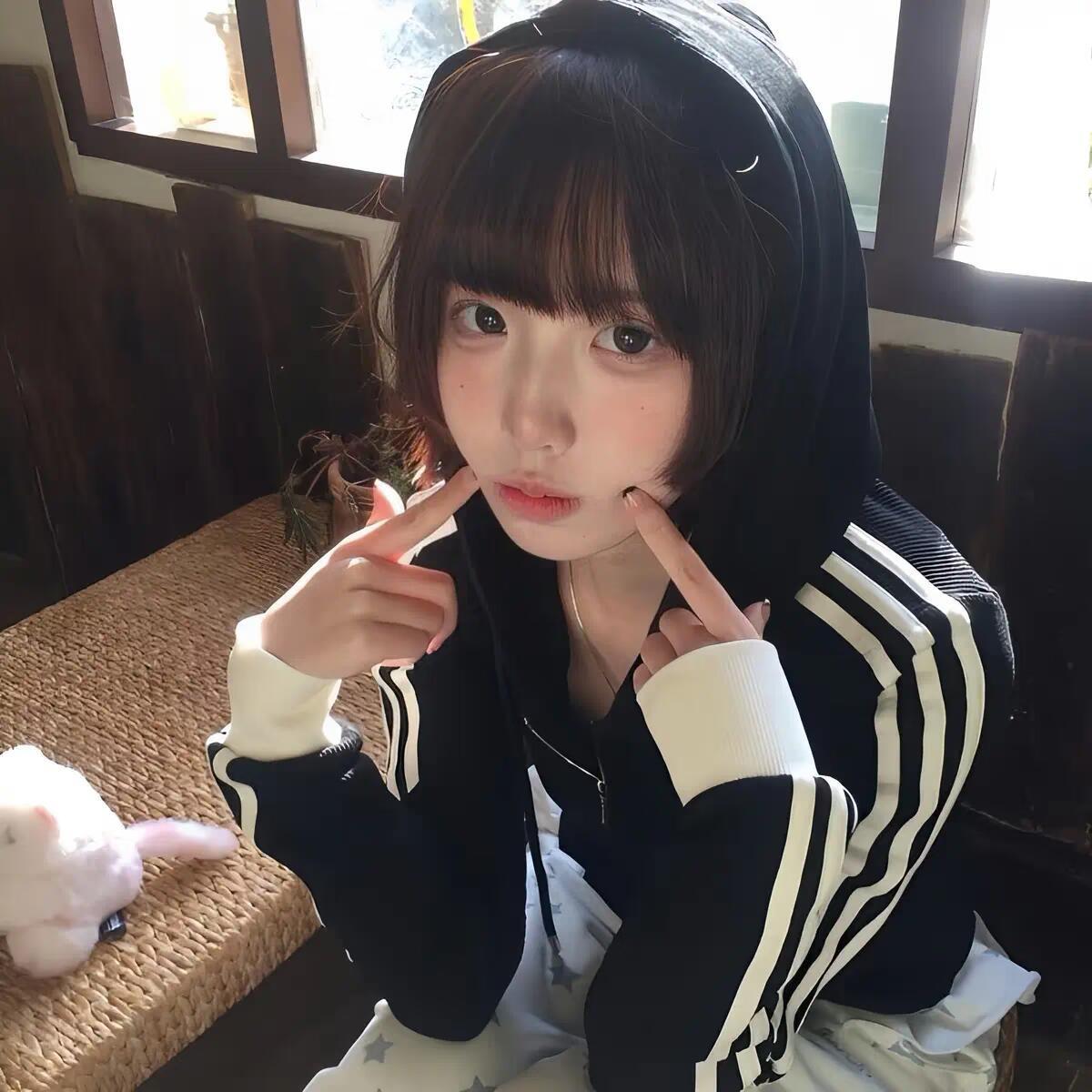 WeChat | 氛围感女头 | 高清头像 | 高质量头像 | 私藏头像 | I
