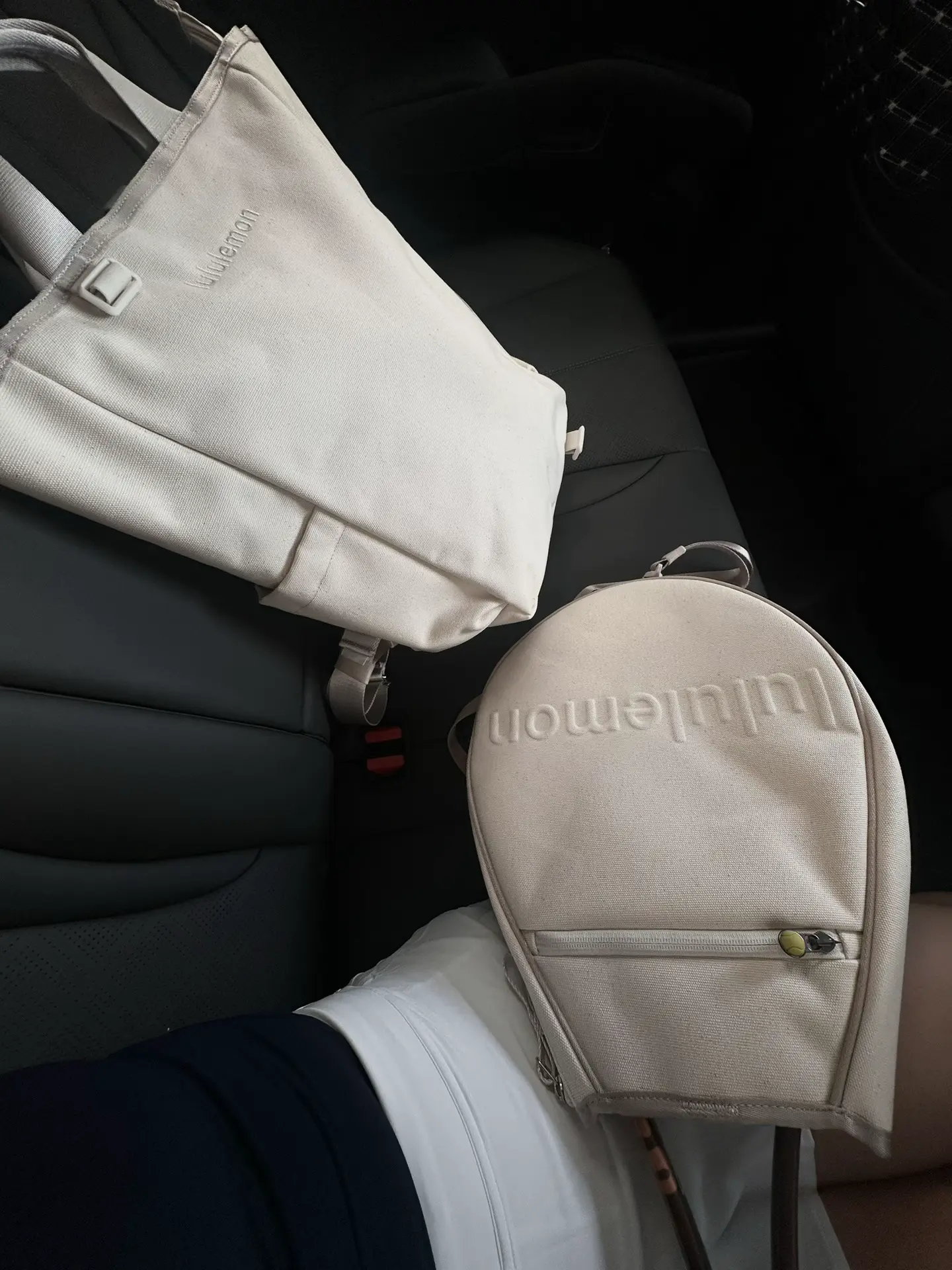 今天第一次和教练对拉 我只打到了两个球 哈哈哈