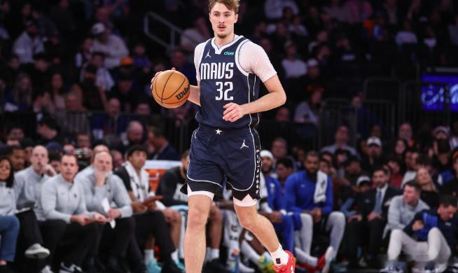 【菜鸟】弗拉格复出18分7板 哈珀15分5助&卡布11分2帽 两人12中10 