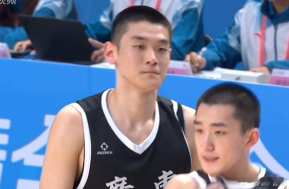 全运会开门红，广东U18男篮以22分优势轻取湖北队，王洪泽稳定发挥拿下17分13