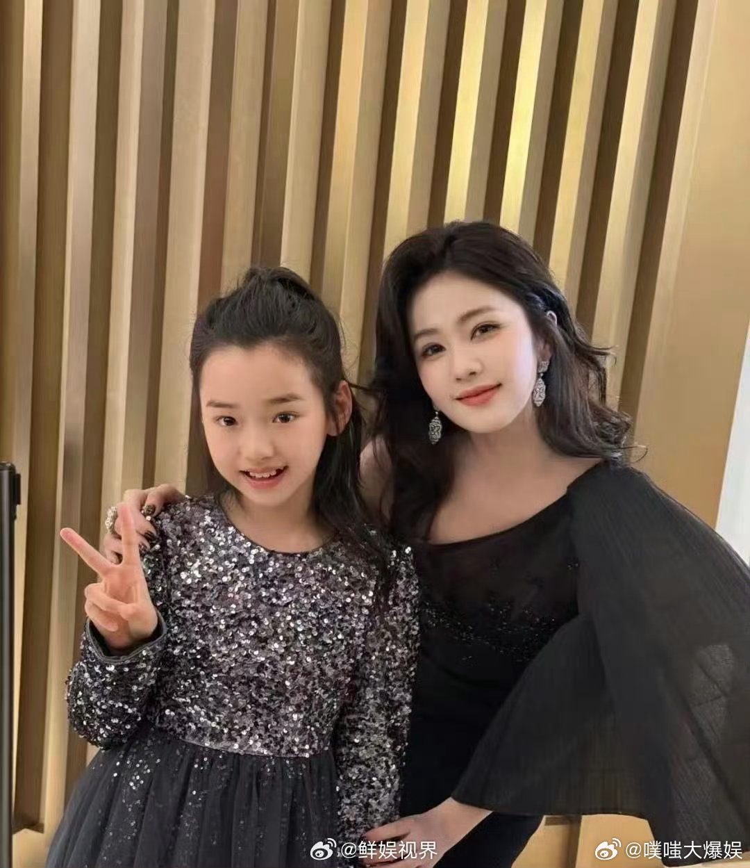 小酒窝去白鹿演唱会小酒窝去白鹿十周年演唱会如愿打卡白鹿十周年演唱会，经典曲目轮番