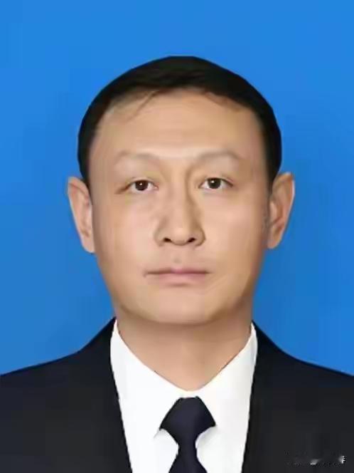 黑龙江，绥化的75后仇文会东窗事发

作为75年出生，20岁就在绥棱县参加工作的