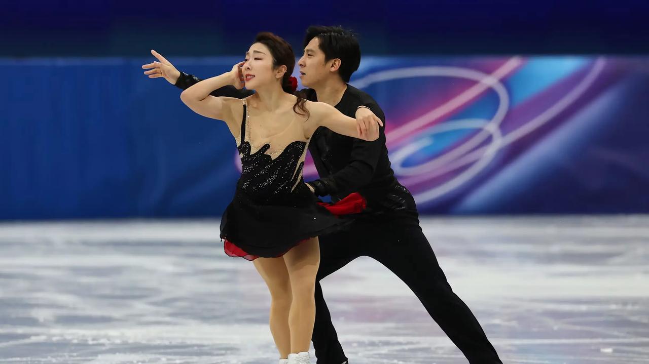 这届冬奥会大家都注意到，姜是老的辣，复出选手不少，三四十岁还能当打。即便在技巧与