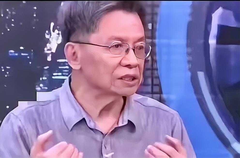 台湾名嘴沈富雄5月16日说：在国民党里对郑丽文威胁最大的不是赵少康，不是卢秀燕，