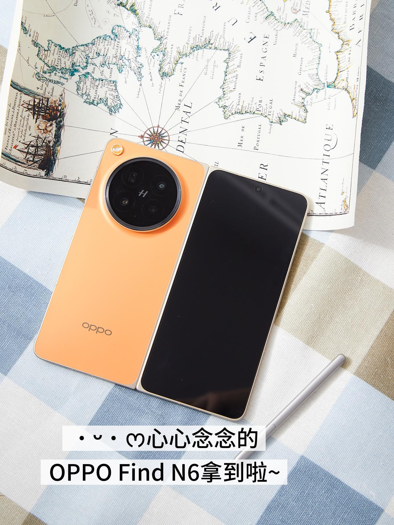 今天plog📱丨真的喜欢这个橙色大手机呀！

hi(*´▽｀)ノノ
今天给大家