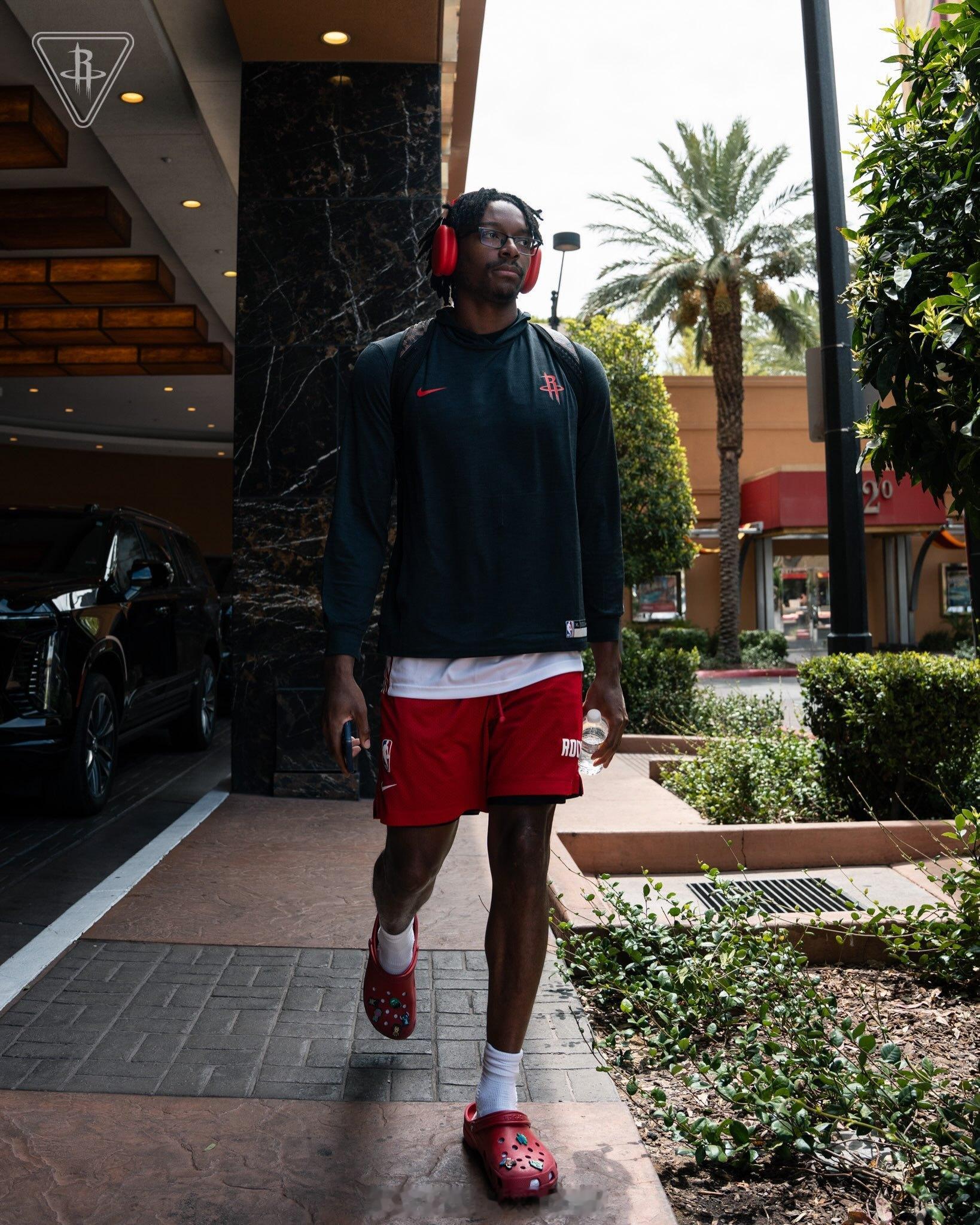 今日份球员OOTD76人vs火箭休斯顿火箭NBA吐槽大会