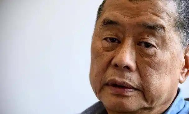 黎智英在香港被判处20年有期徒刑！他曾在一次访谈节目中敦促美国使用核武器杀死14