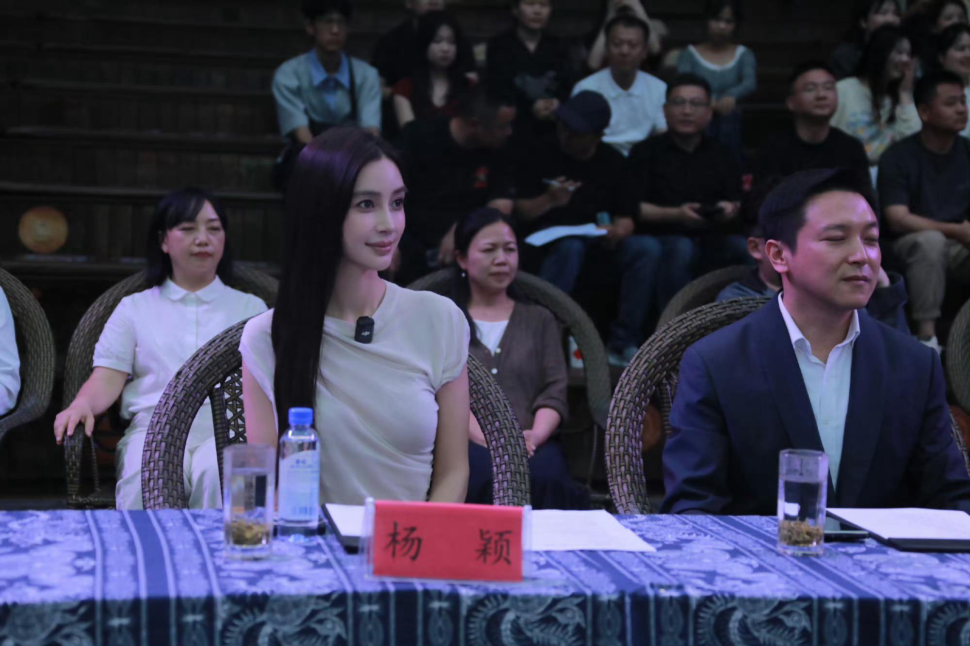 angelababy  🌸angelababy君绮罗 如果love可以分等级 