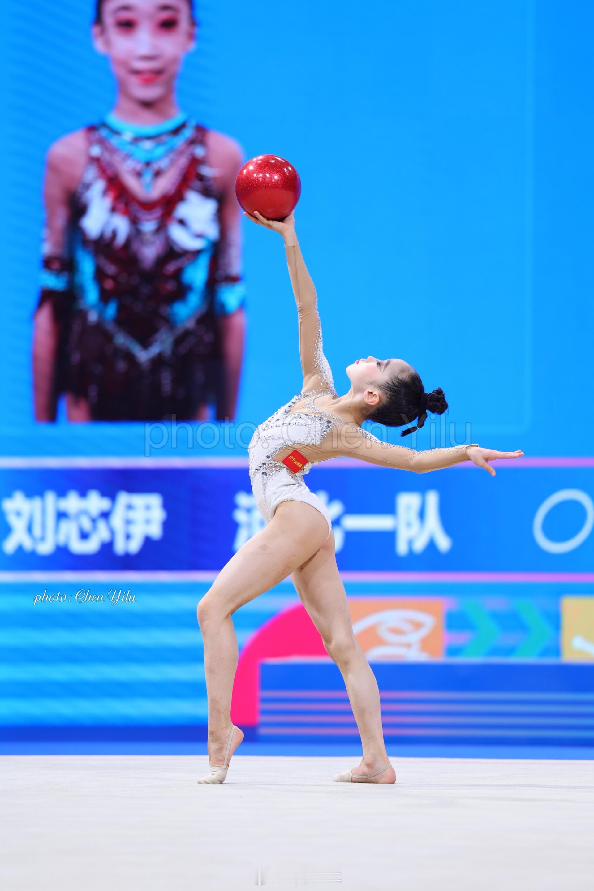 2026全国艺术体操冠军赛第四个比赛日开赛，今天是早九到晚八的一天，上午少年组资