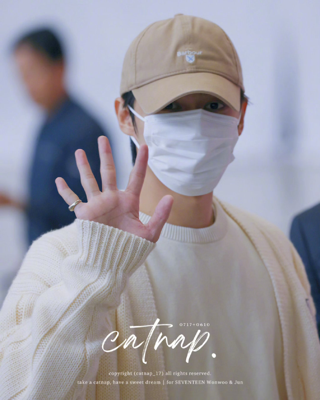 文俊辉金浦出发路透，暖乎乎的奶油小猫[爱慕] ​​​