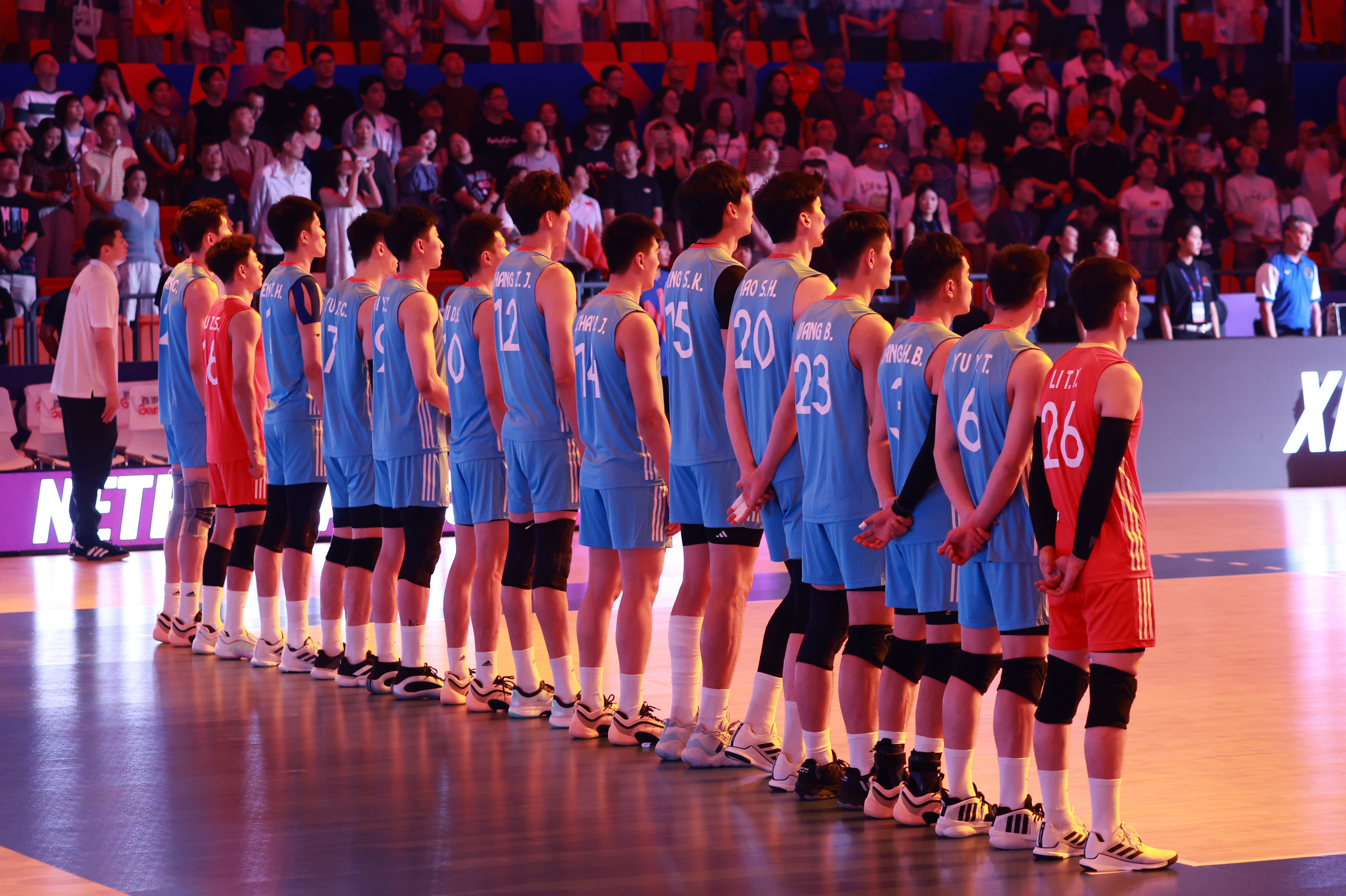 中国男排vs巴西男排今晚会公布中国🇨🇳男排14人参赛名单吗？快来预测一下[酷