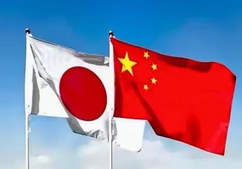 奉劝所有中国人，务必要做好心理准备。央视军事频道最近反复在提醒。国防部新闻发言人
