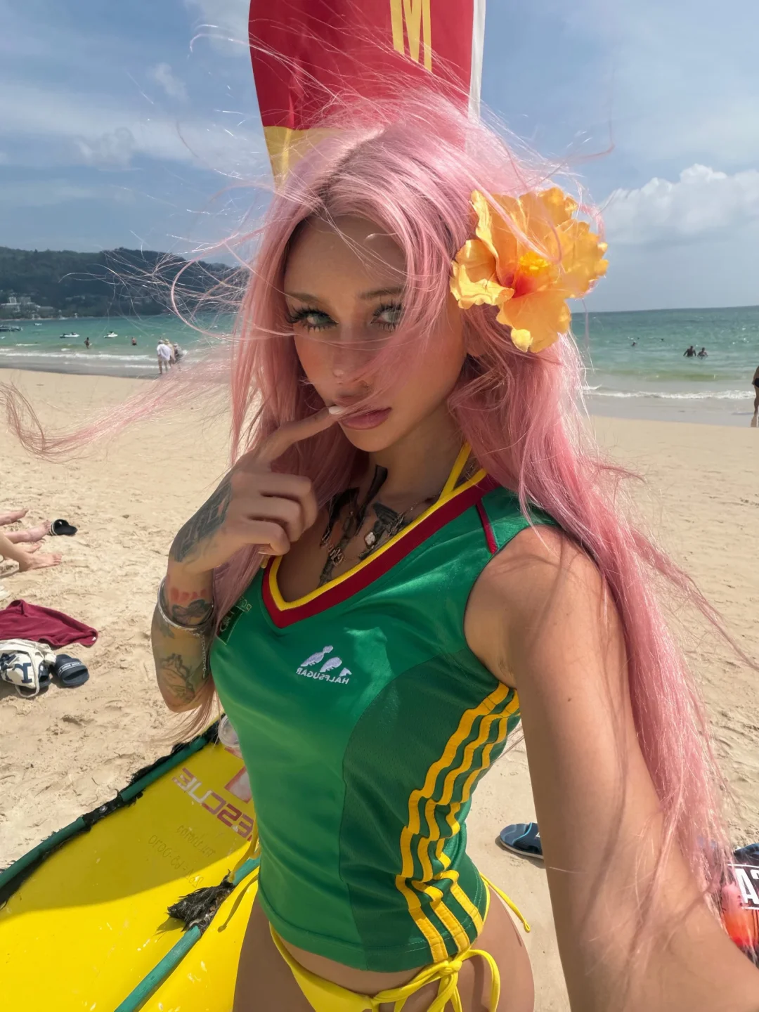 送一张CentralCee佛山演唱会票❗