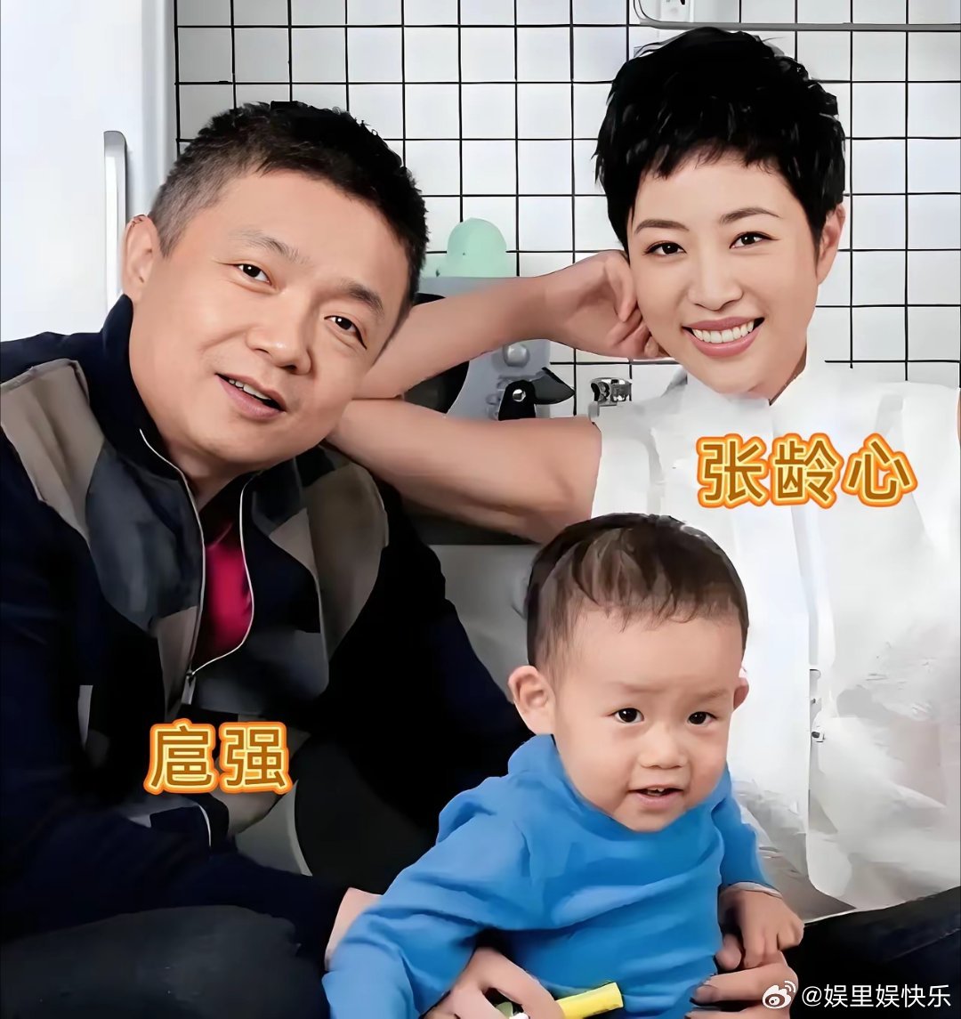 太意外了！张嘉译老搭档扈强，妻子竟是《父母爱情》里的江亚菲！扈强不光是以前北电的
