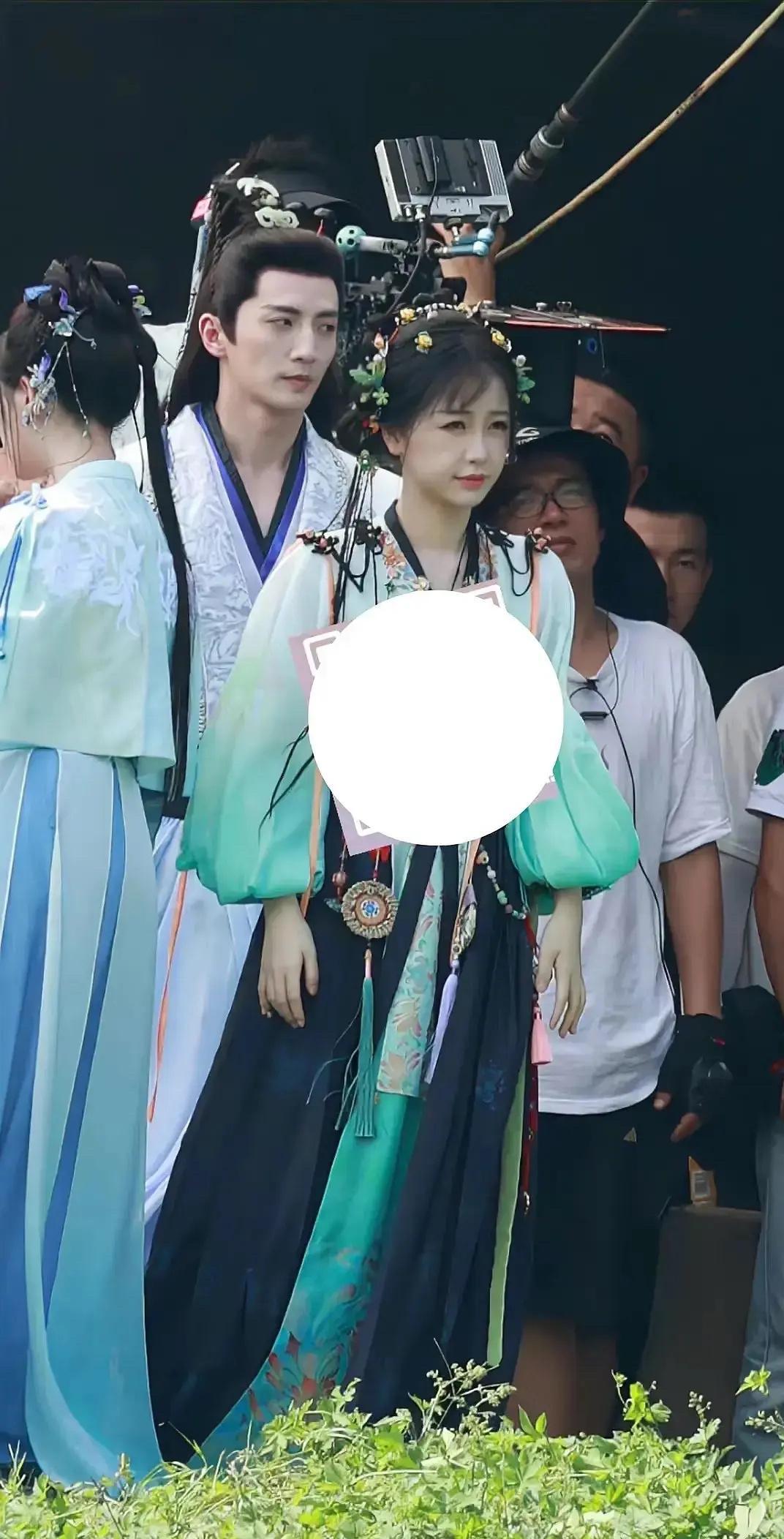 让虞书欣来演黑莲花，剧粉真的有福了 ​​​
