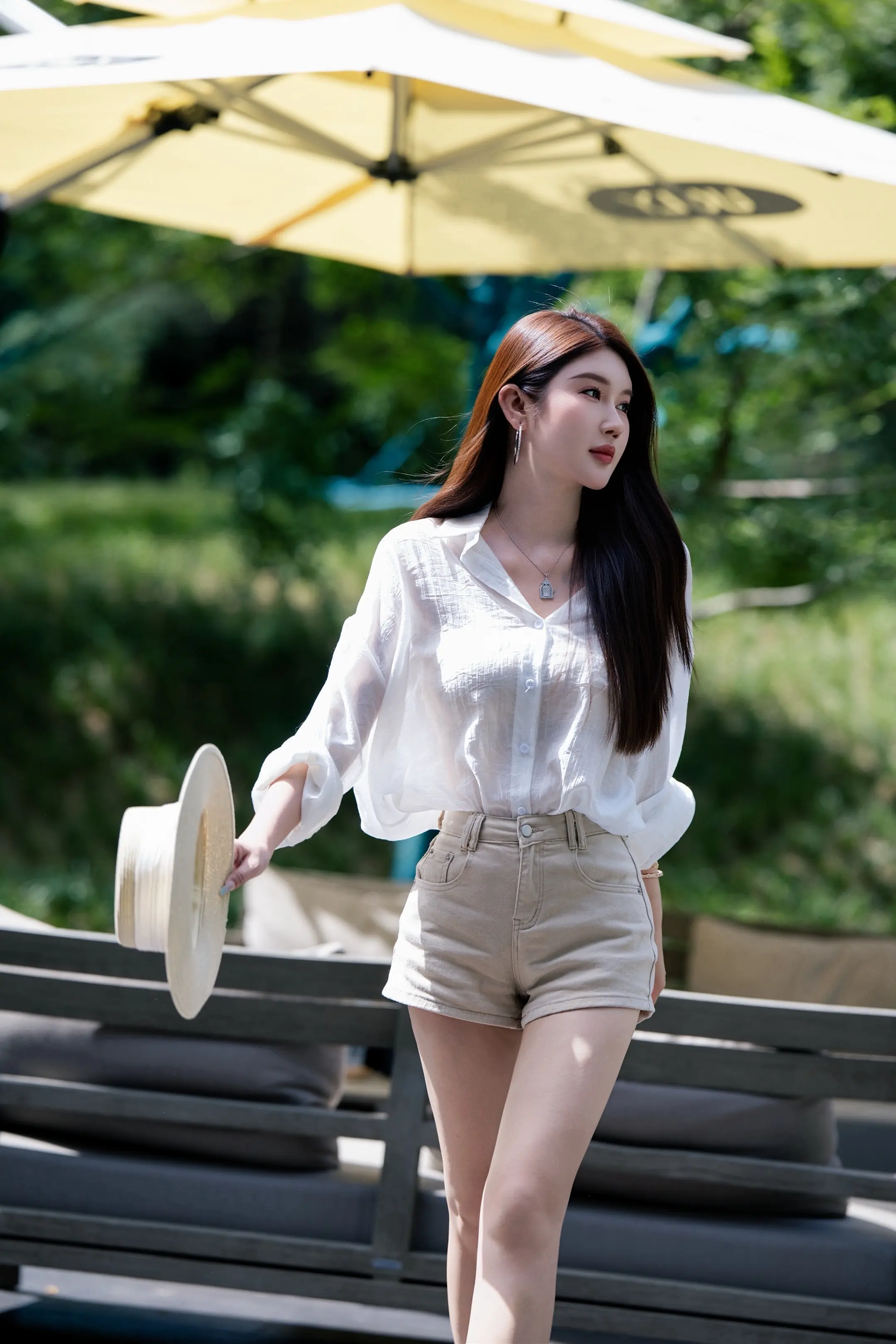 “养好自己的磁场，好事自然发生：”，今日份ootd