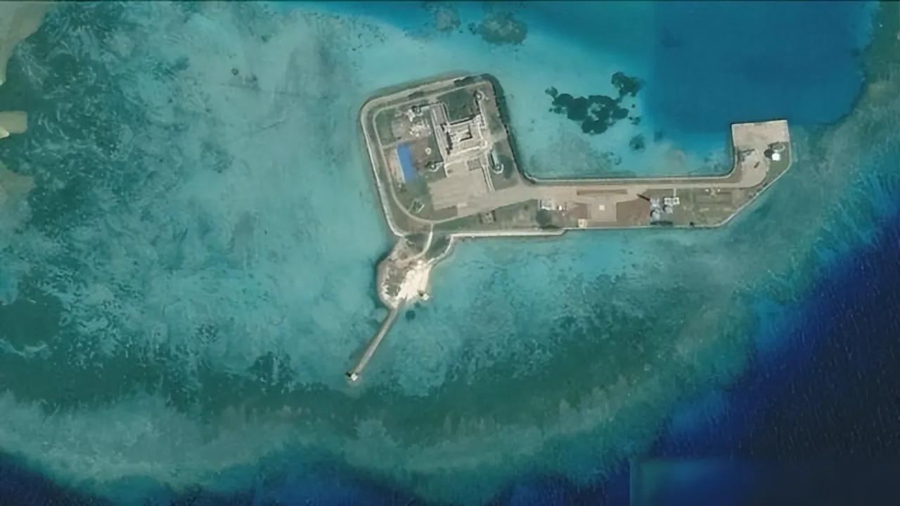 真是搬起石头砸烂自己脚！南海仲裁十年节点，日本跳得最欢、挑衅最嚣张，联合 14 