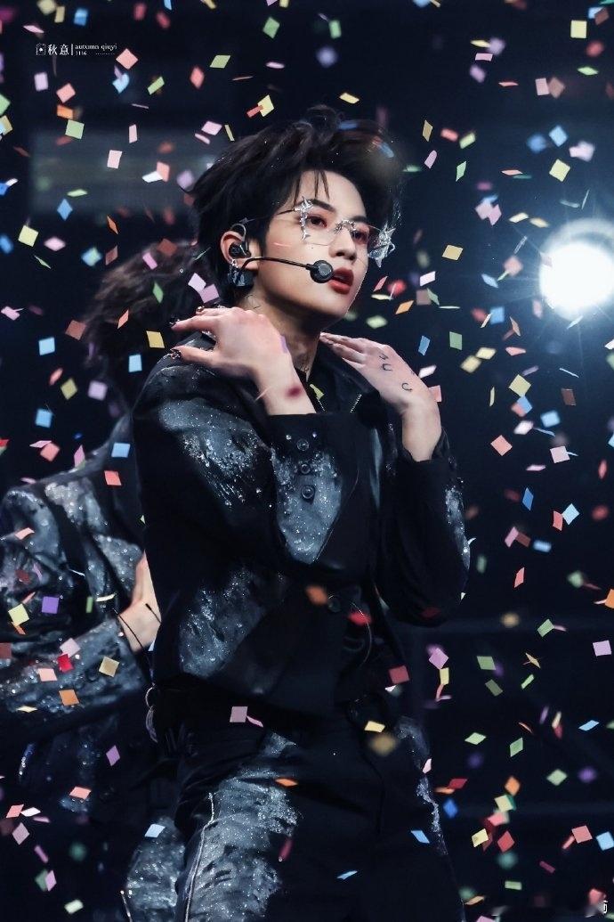 祝绪丹穆祉丞兔塑姐弟 祝绪丹穆祉丞兔塑姐弟 甜妹甜弟适配度直接拉满，穆祉丞和漂亮