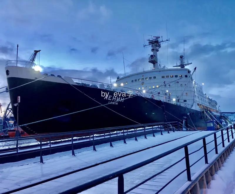 外网疯传：一艘从中国舟山出发、注册地为中国香港的超大型油轮“诺布尔”号，引发全球