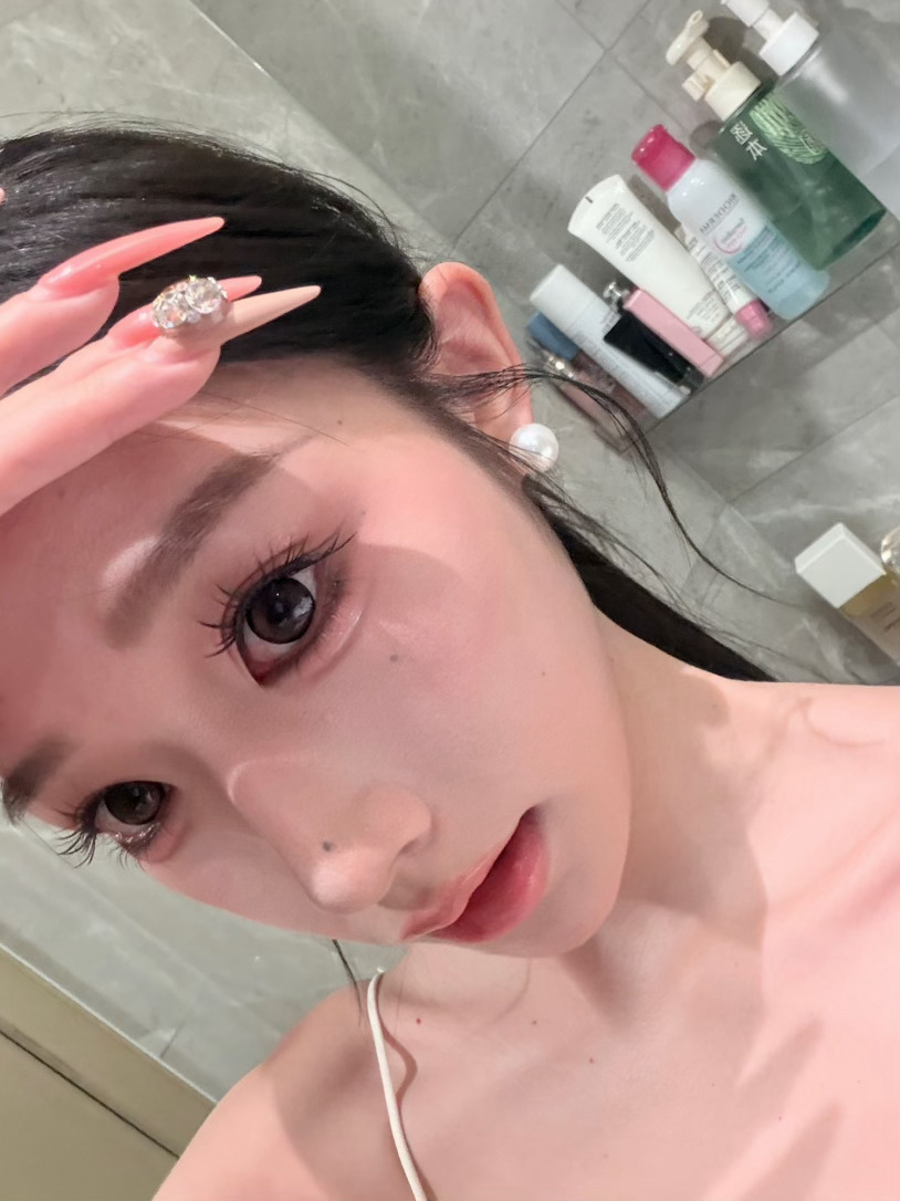 又是拿了奖金的一天 感谢衣食父母们 嗓子都哑了从连播6h到现在的10h九月的前五
